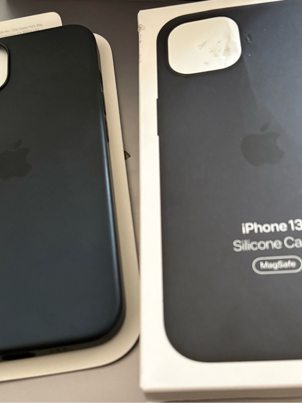Apple iPhone 13 Silicone Case - MagSafe - Midnight